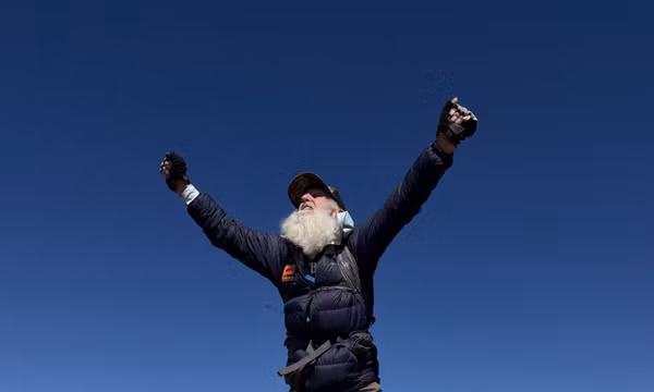 Cụ ông 91 tuổi lập lại kỷ lục người cao tuổi nhất chinh phục Appalachian Trail