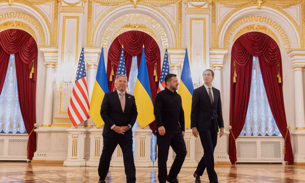 Đặc phái viên Mỹ Witkoff và Kushner hội đàm tại Ukraine sau cuộc gặp Tổng thống Putin
