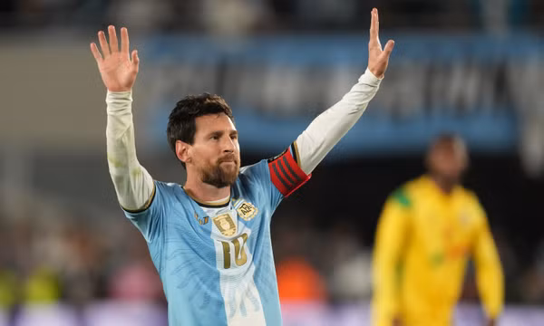 Messi biến trận chia tay tuyển Argentina thành màn trình diễn mãn nhãn
