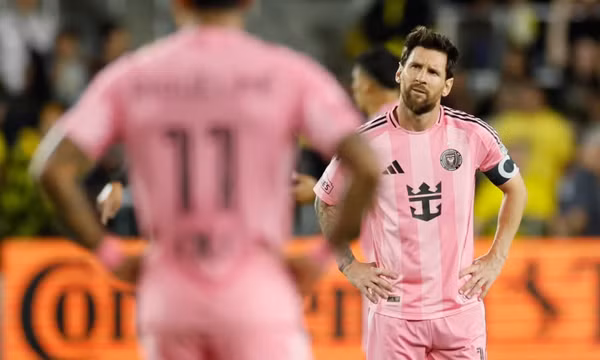 Lionel Messi chia tay đội tuyển Argentina trong trận giao hữu tại Buenos Aires