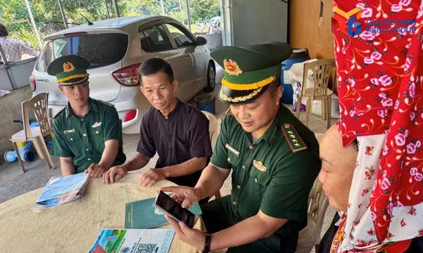 Đưa hòm thư điện tử tố giác tội phạm về thôn bản