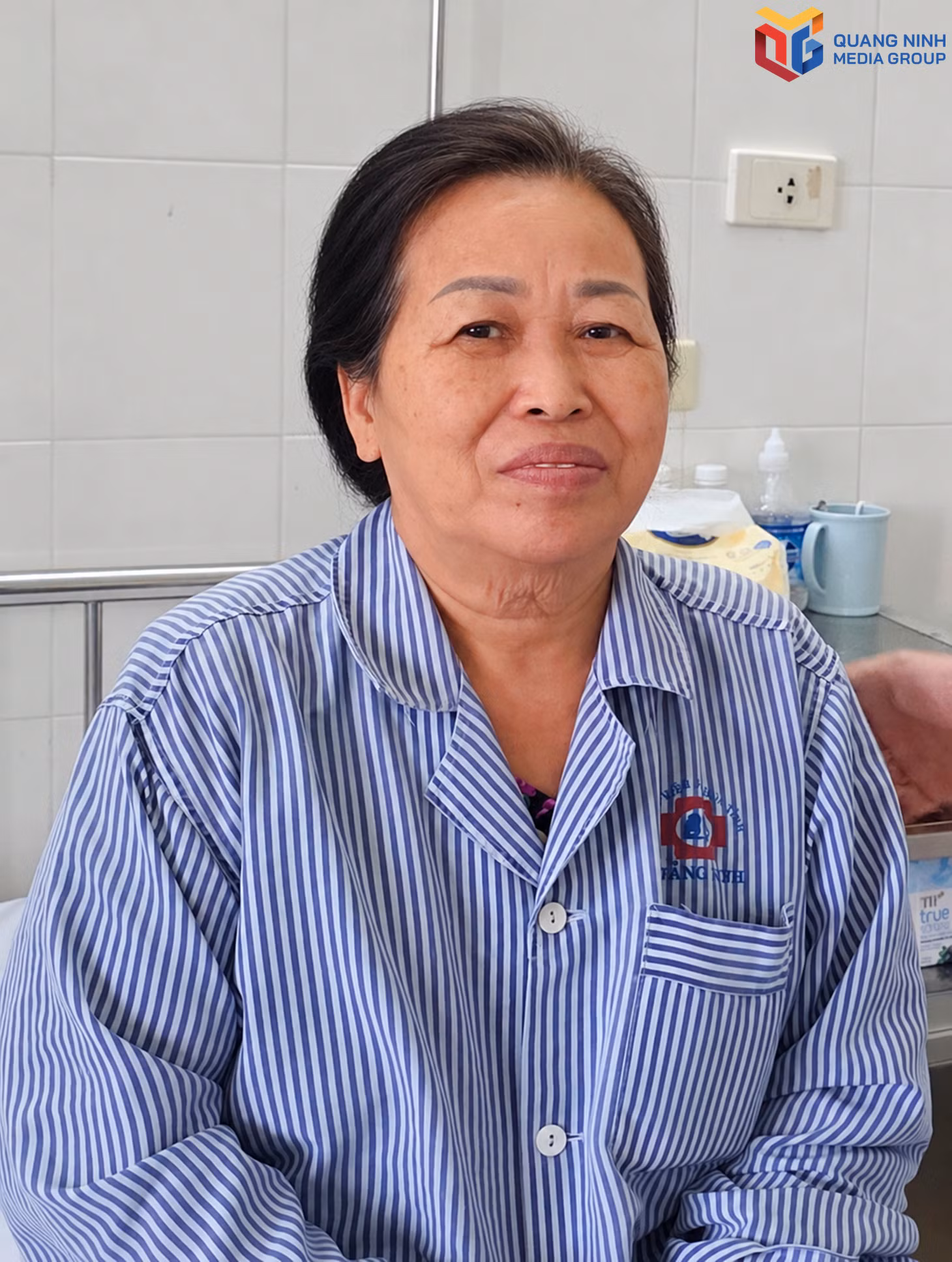 bqn_tr_ba-mau-chinh-anh.png