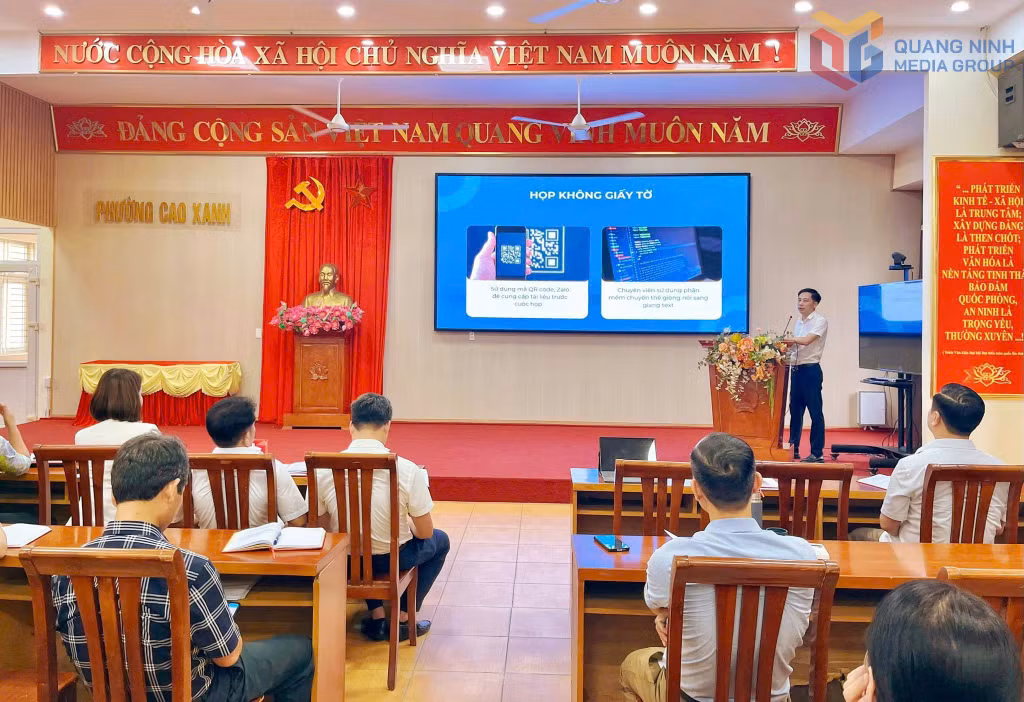 Ảnh với chú thích