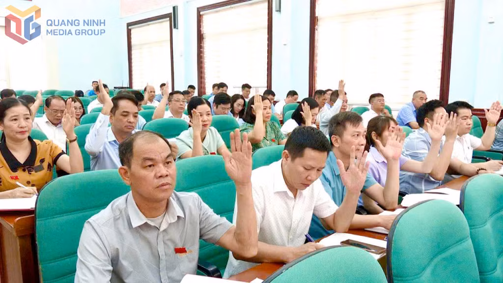 Ảnh với chú thích