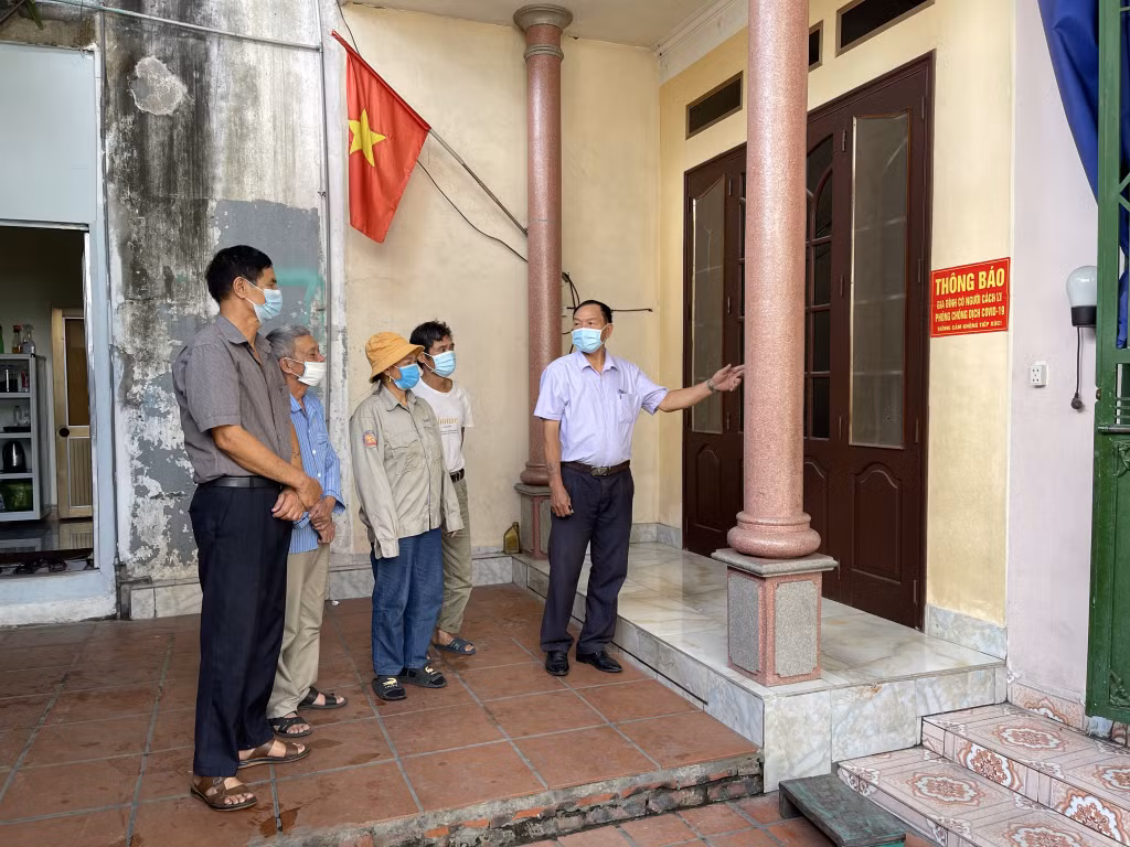 Ảnh với chú thích