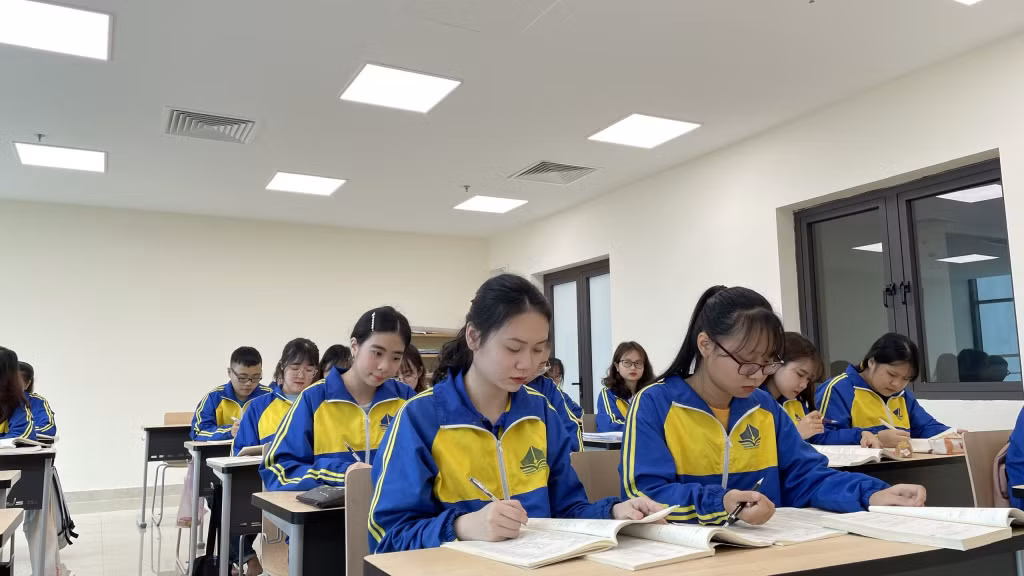 Để nhân dân được hưởng tiêu chí của hạnh phúc ảnh 5