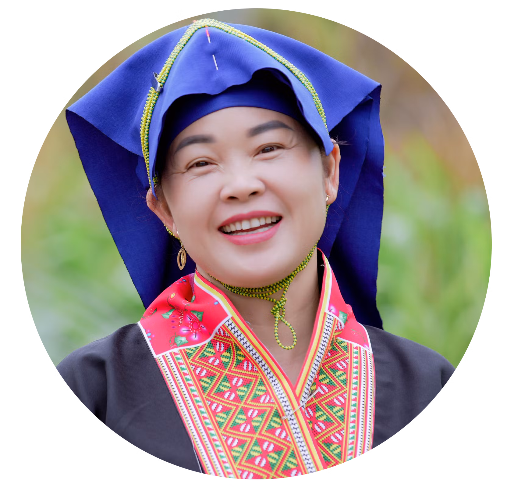 Ảnh căn phải