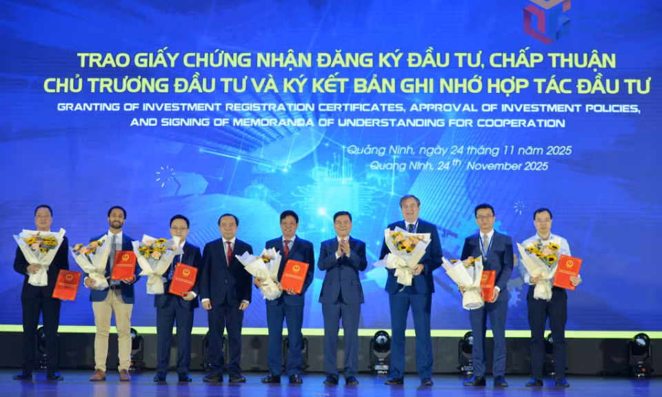 Ảnh với chú thích