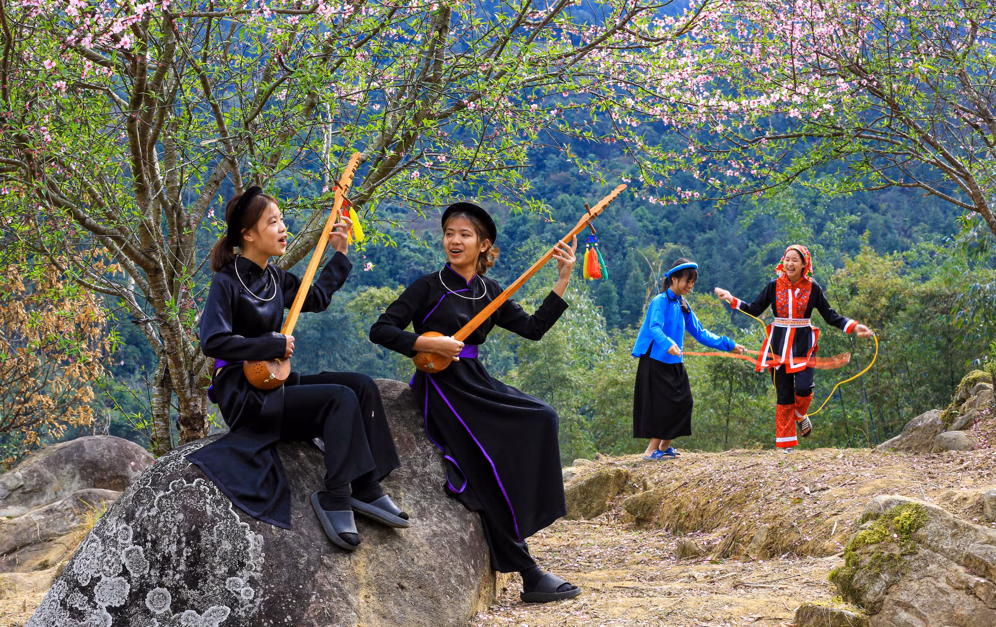 Ảnh với chú thích