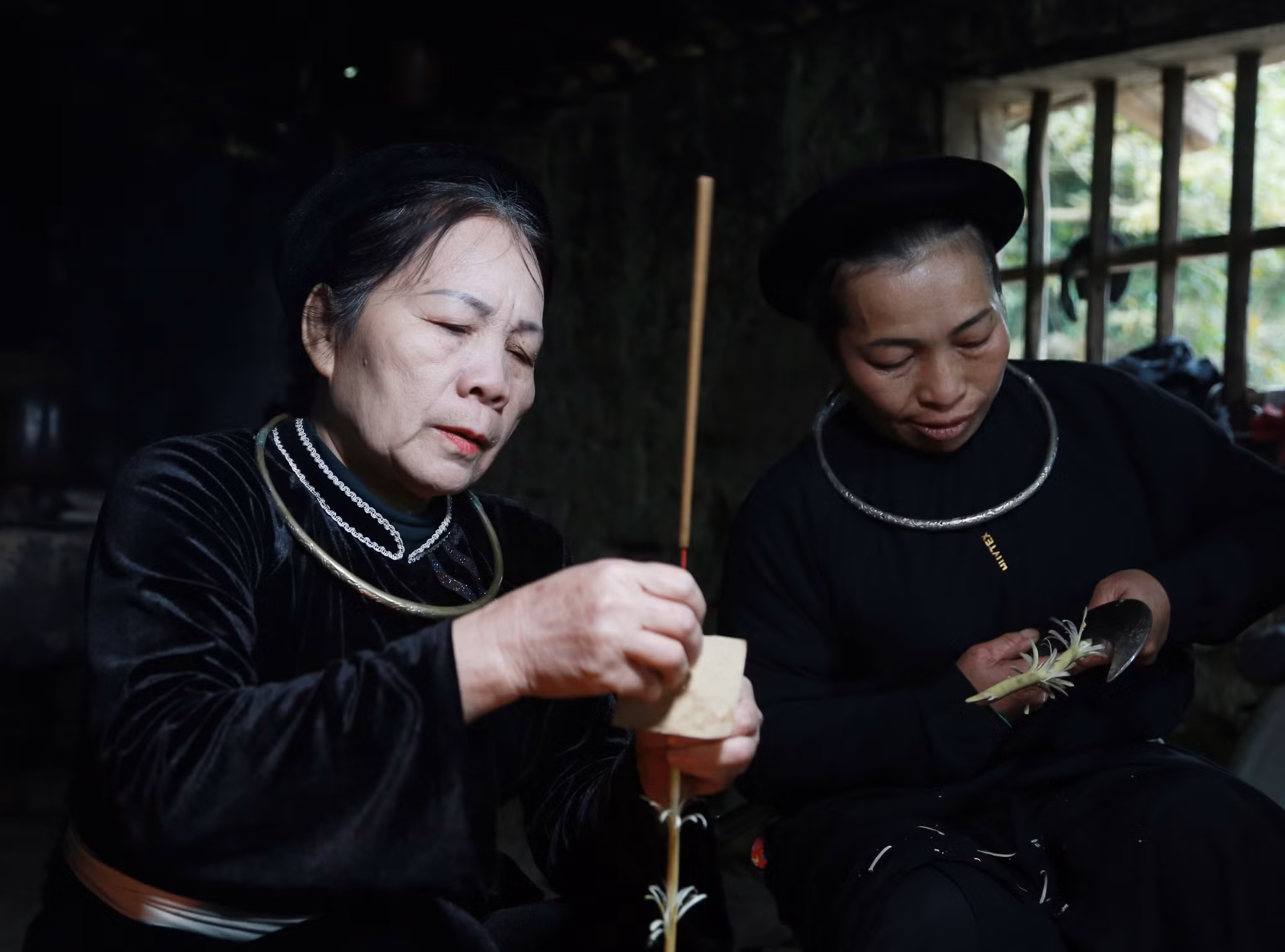 Ảnh với chú thích