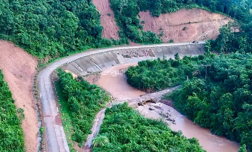 Ảnh với chú thích