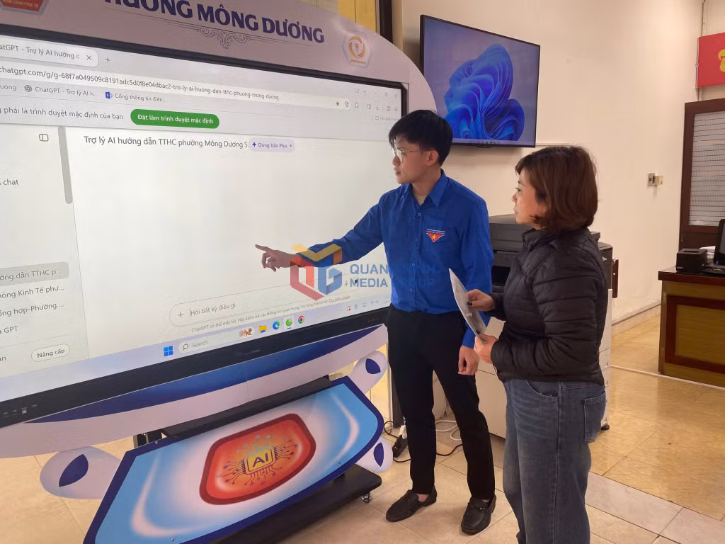 Ảnh với chú thích