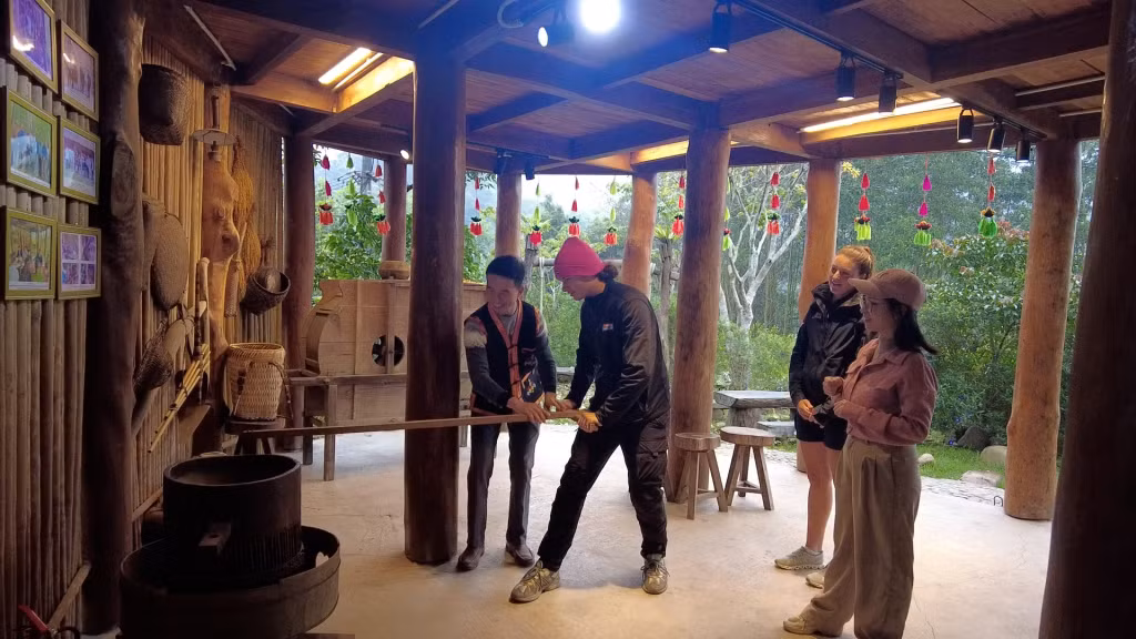Ảnh với chú thích