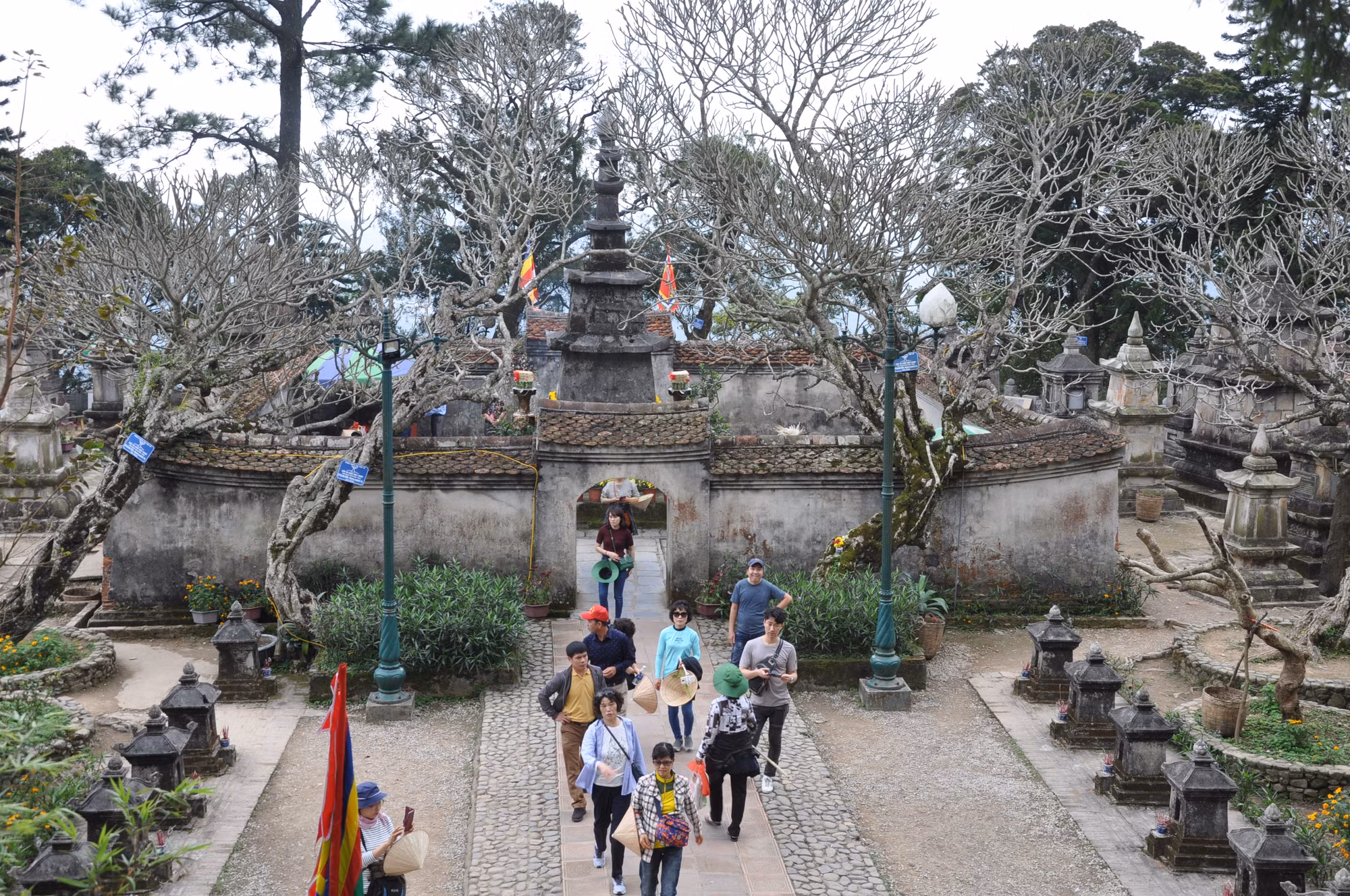 Ảnh với chú thích