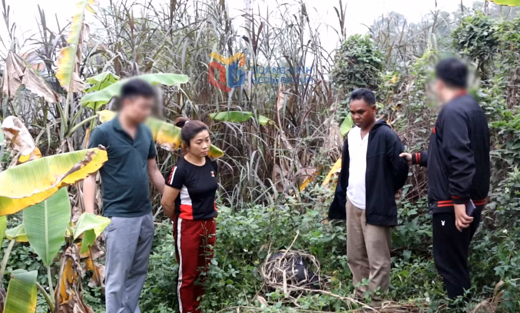 Ảnh với chú thích