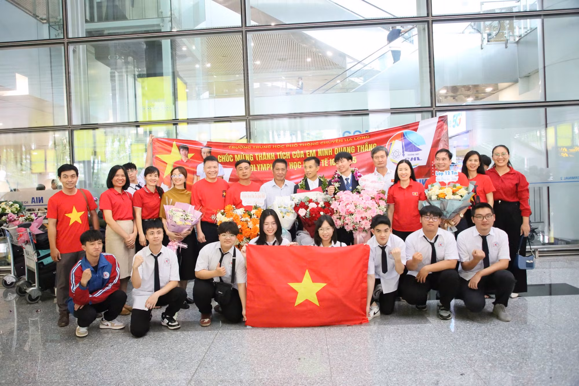 Ảnh với chú thích