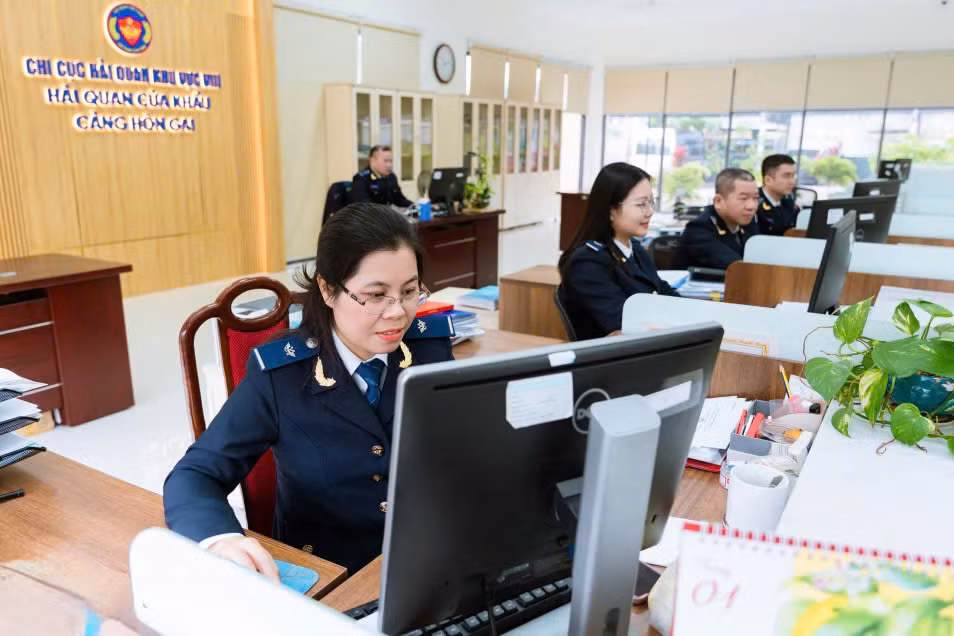 Ảnh với chú thích