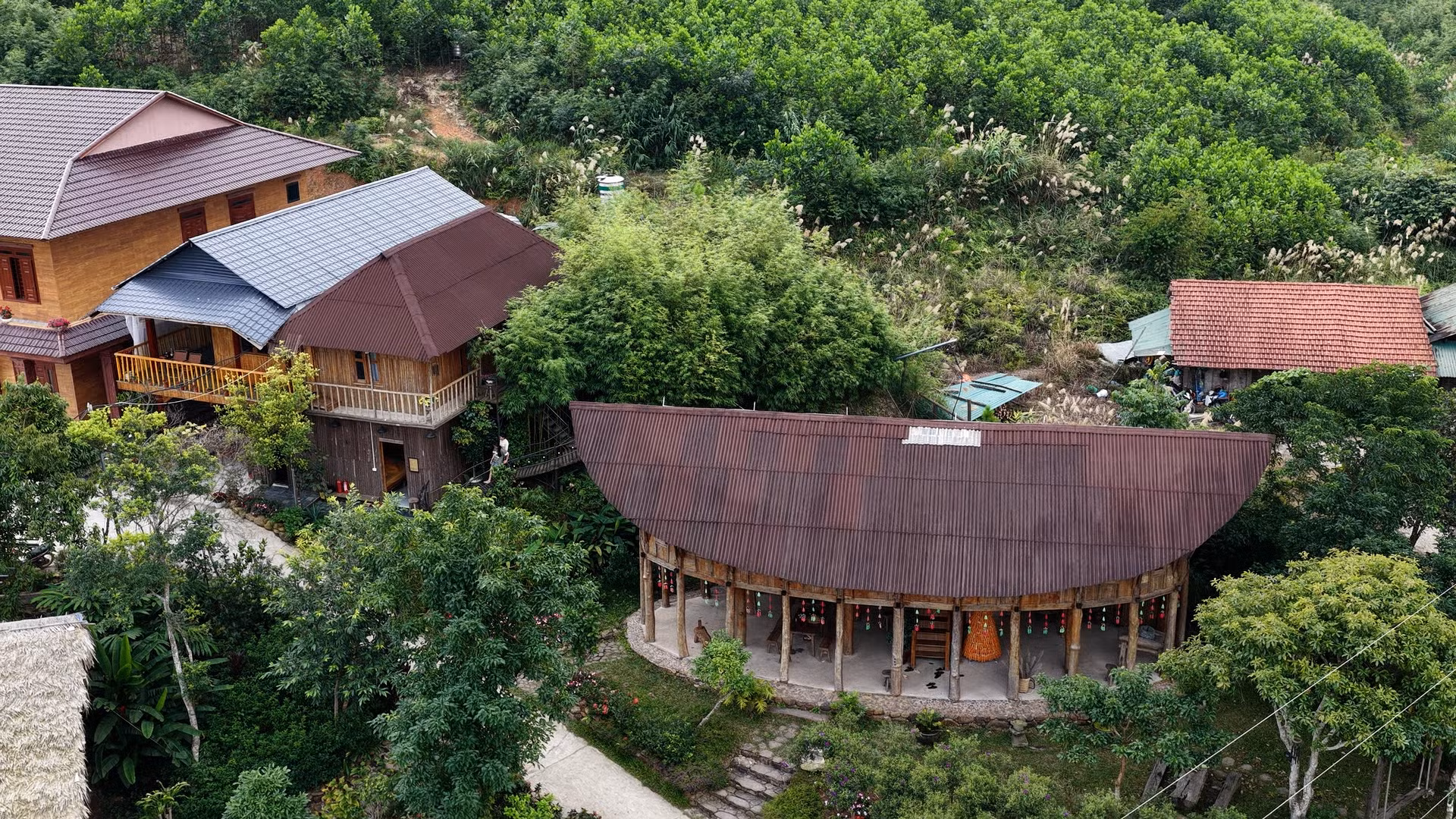 Ảnh với chú thích