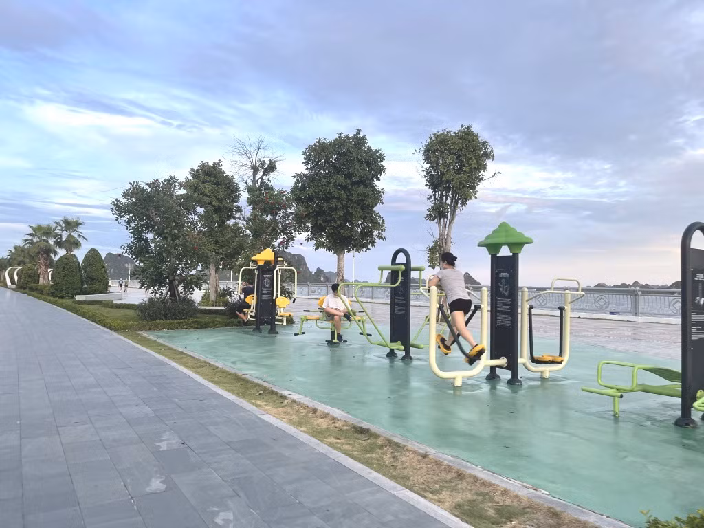 Vùng đất hạnh phúc ảnh 8