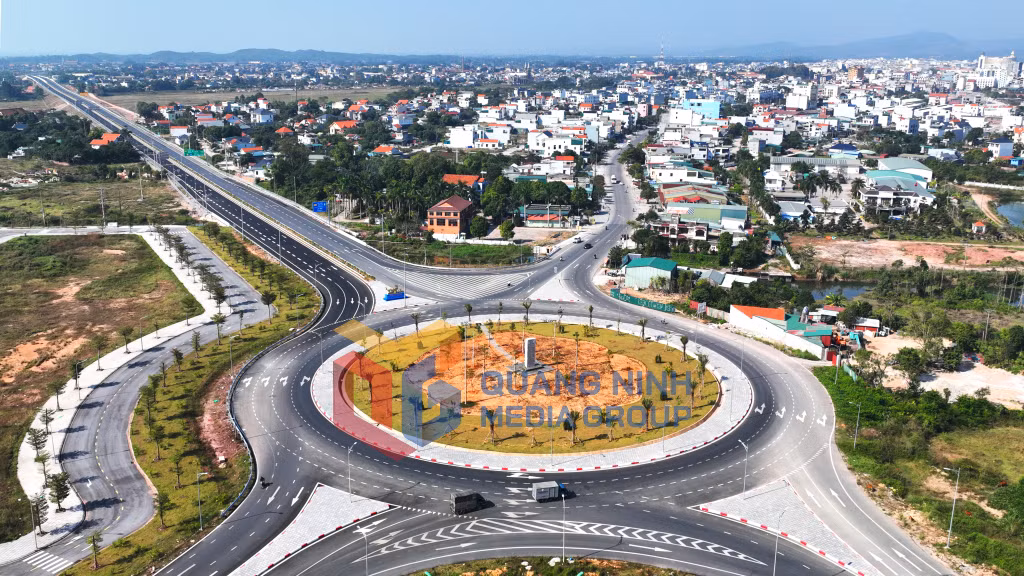2022-12_Nút giao Cầu Bà Mai, xã Hải Xuân, TP Móng Cái. Ảnh: Đỗ Phương