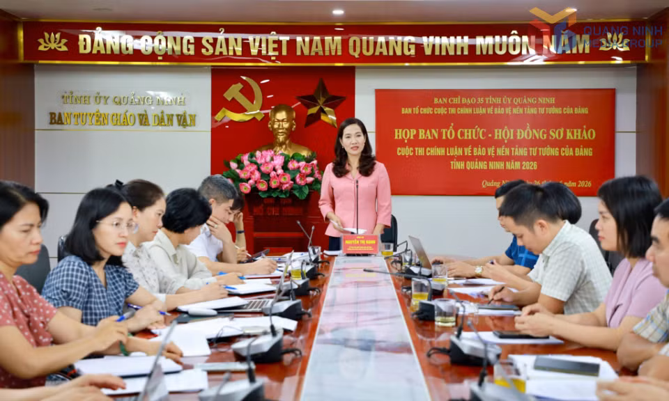 Ảnh với chú thích