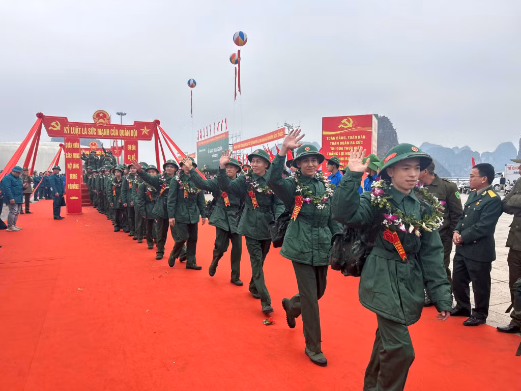 Ảnh với chú thích
