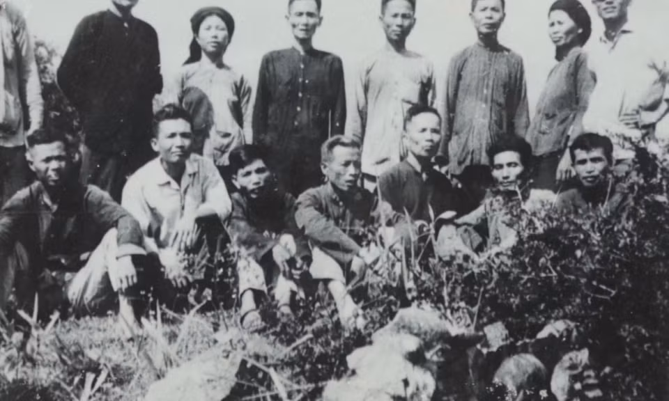 Ảnh với chú thích