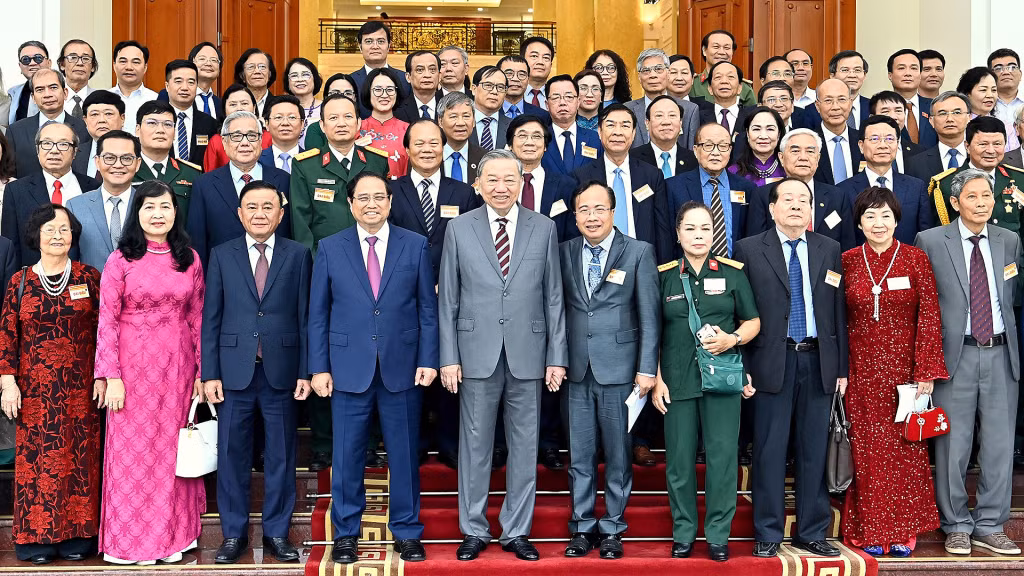 Ảnh với chú thích