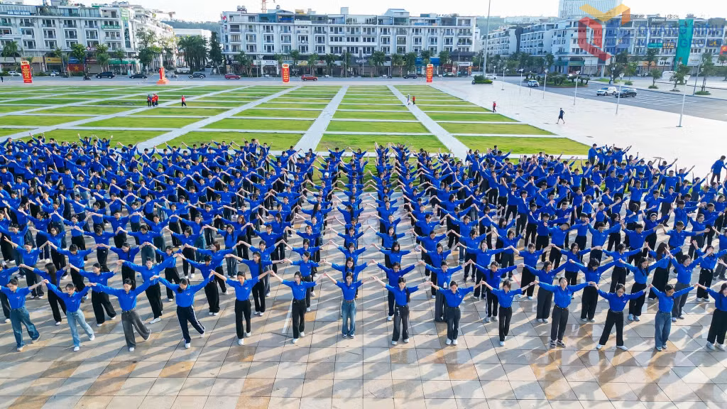 Ảnh với chú thích