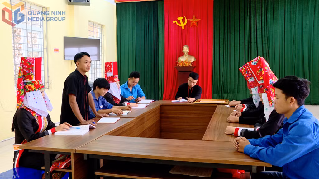 Ảnh với chú thích