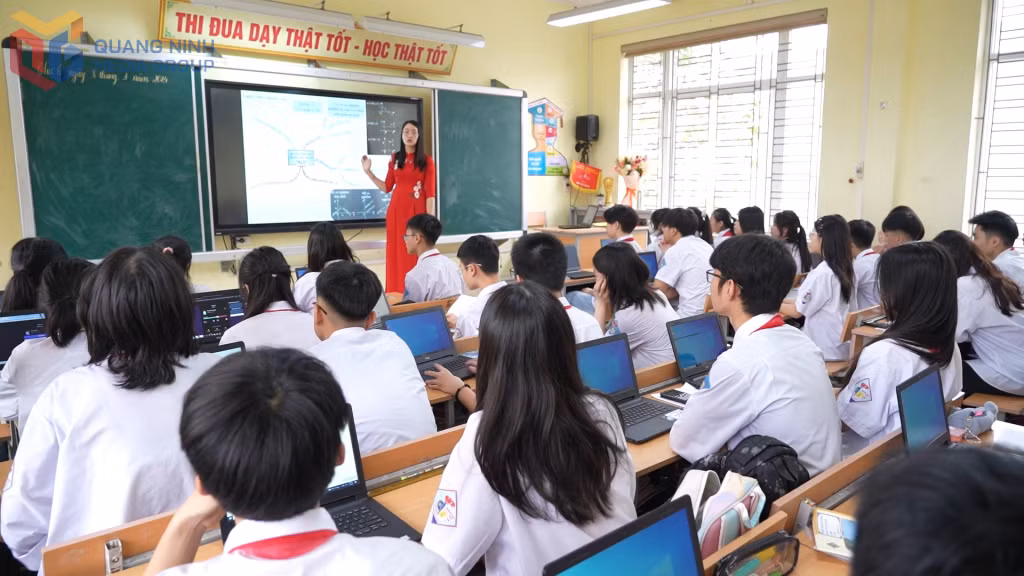 Ảnh với chú thích