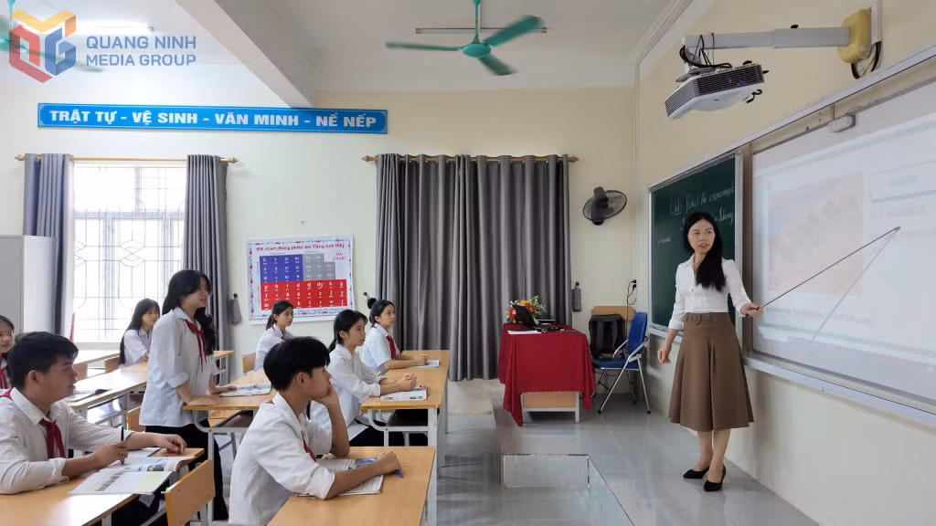 Ảnh với chú thích