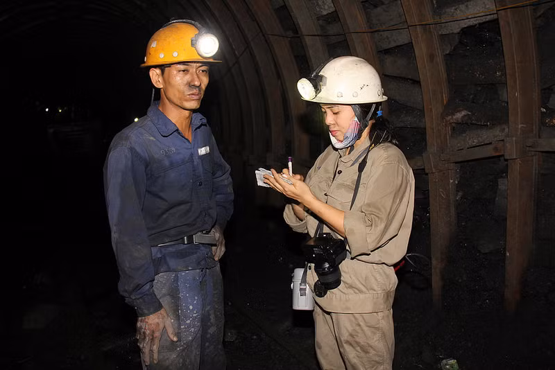 Ảnh với chú thích