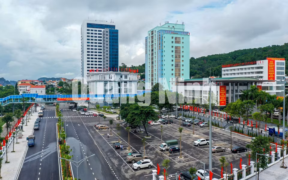 Khu hành chính tỉnh Quảng Ninh (10-2020). Ảnh: Đỗ Phương