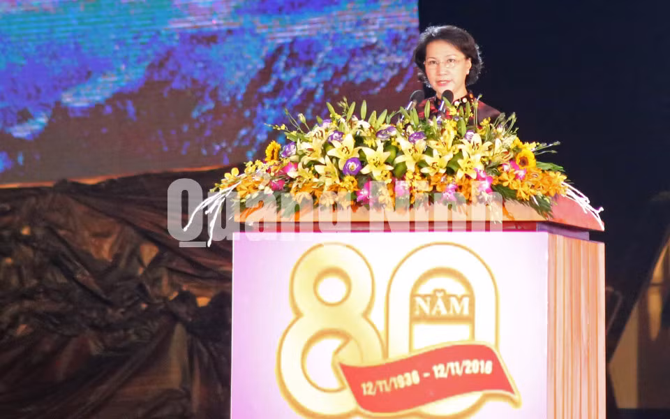 Đồng chí Nguyễn Thị Kim Ngân, Ủy viên Bộ Chính trị, Chủ tịch Quốc hội phát biểu tại buổi lễ. Ảnh: Hùng Sơn
