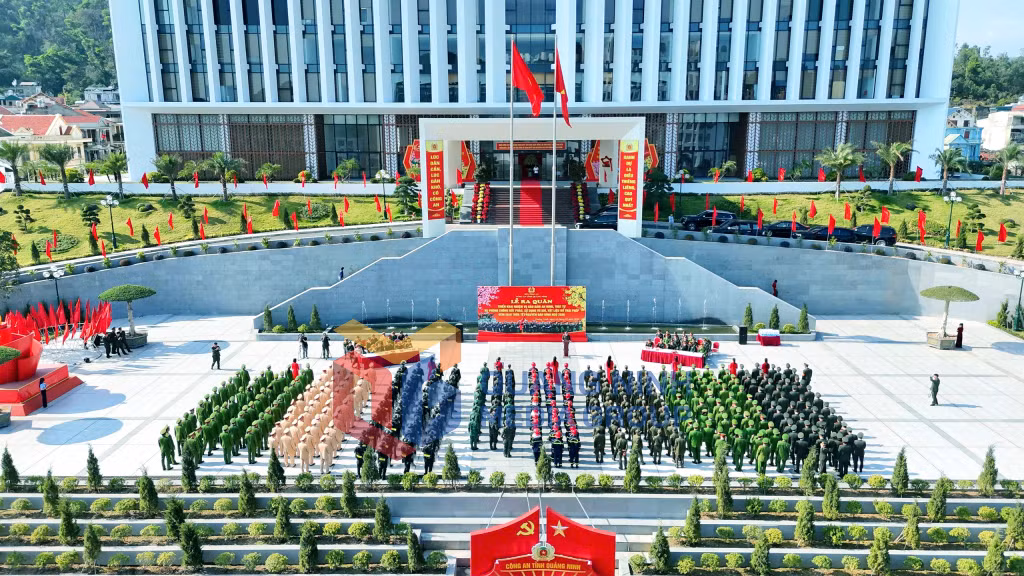 Công an tỉnh ra quân đảm bảo ANTT dịp Tết Bính Ngọ 2026 (4-2026). Ảnh: Đào Linh