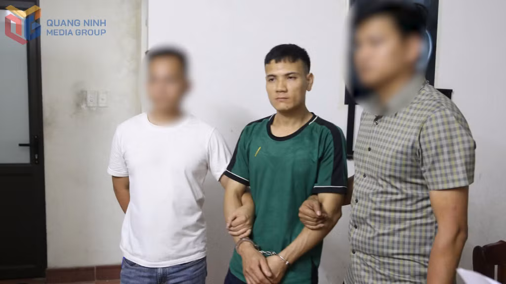 Ảnh với chú thích