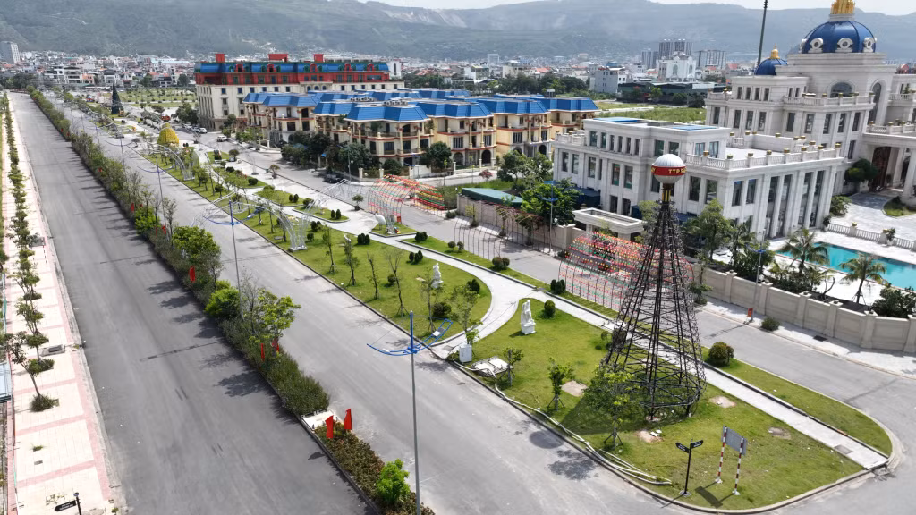 Ảnh với chú thích
