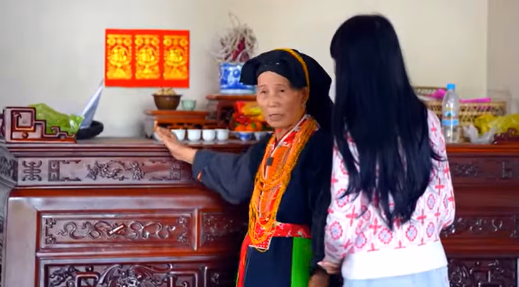 Ảnh với chú thích