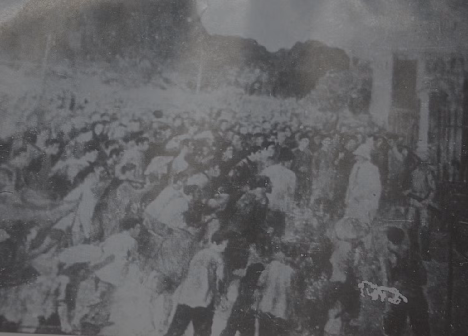 Ảnh với chú thích
