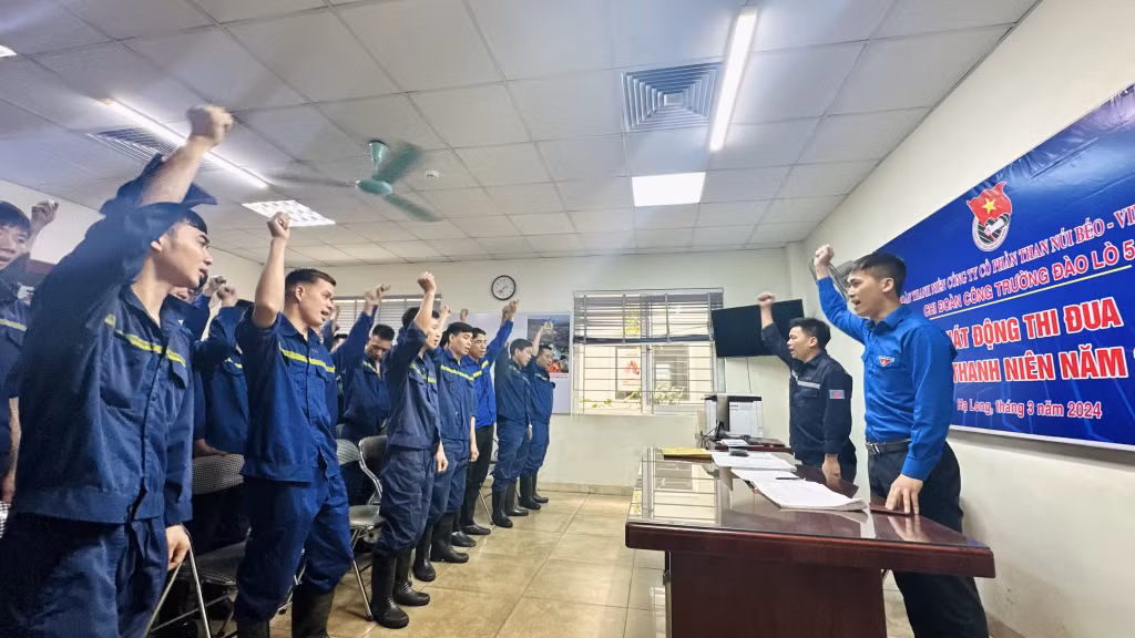 Ảnh với chú thích