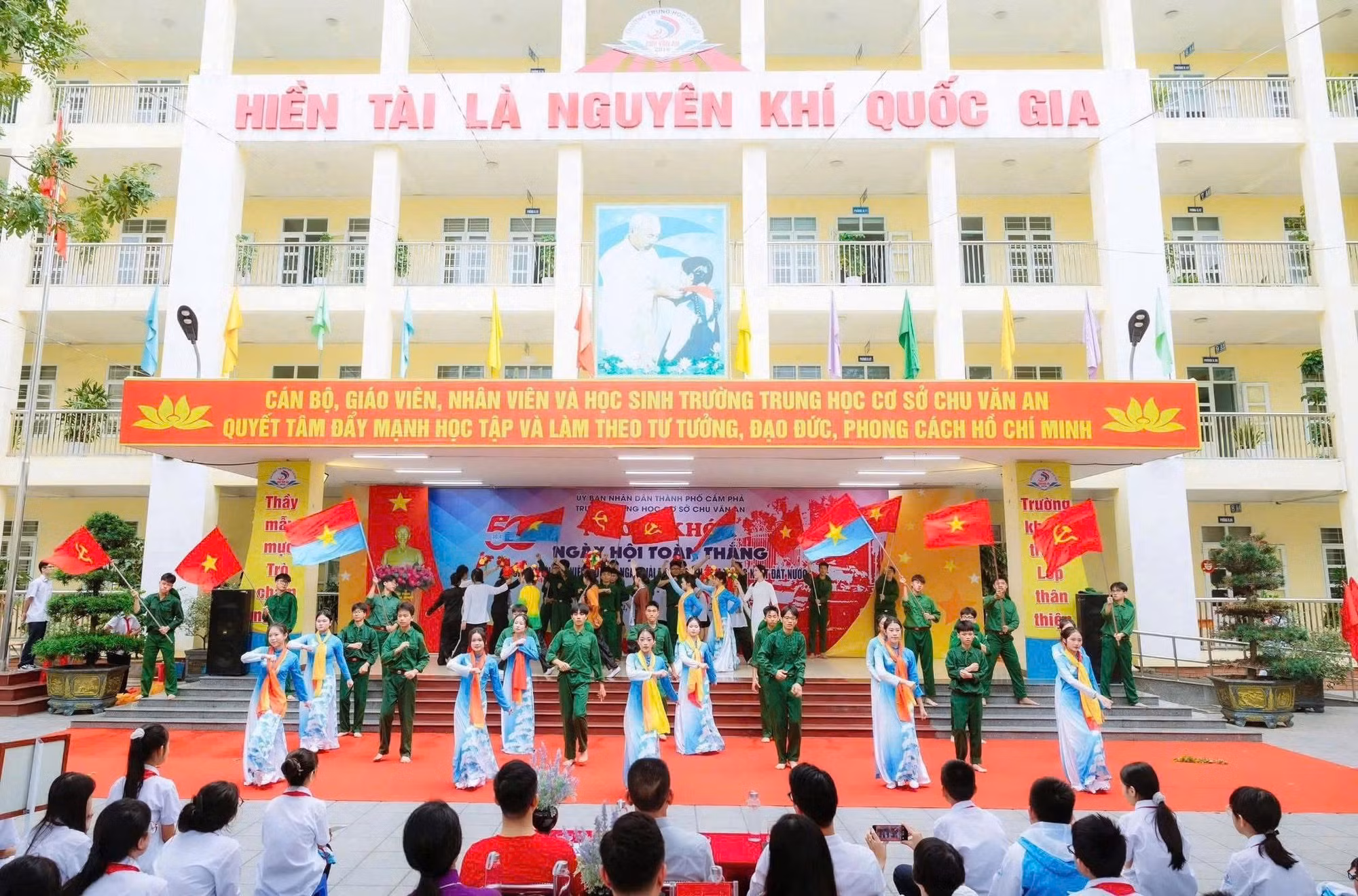 Ảnh với chú thích