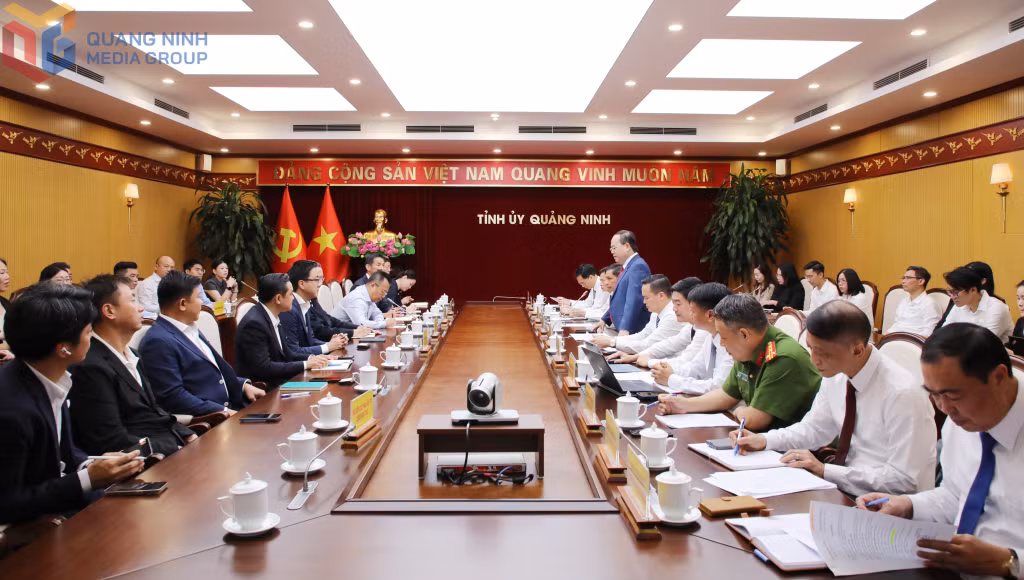 Ảnh với chú thích