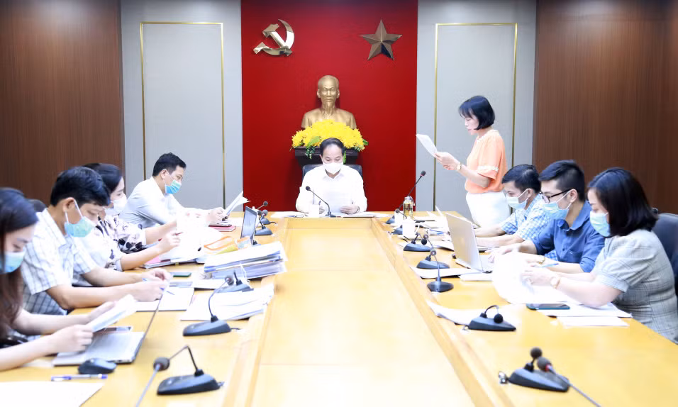 Ảnh với chú thích