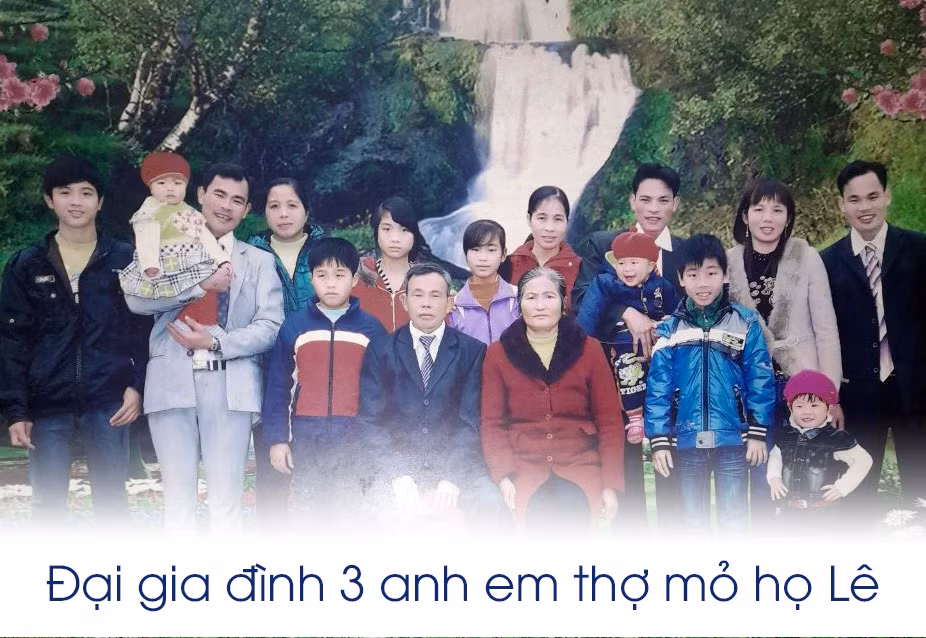 Nơi dấu chân cha in những đường lò ảnh 7
