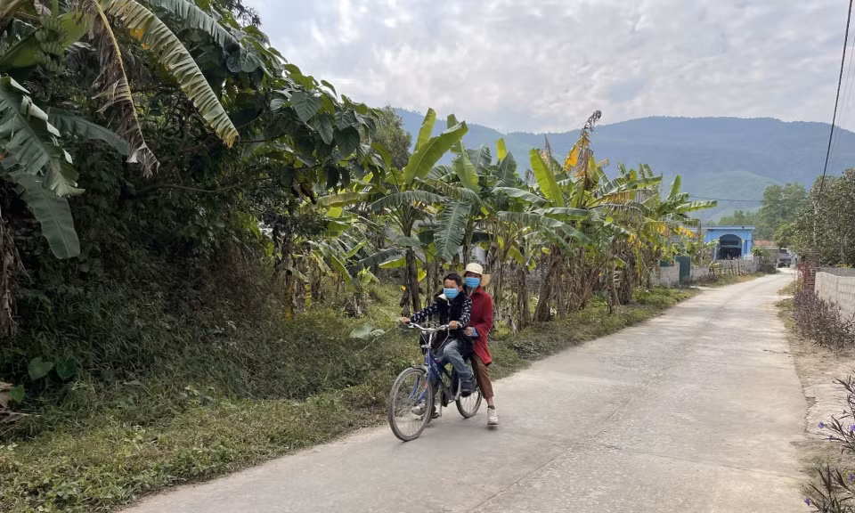 Ảnh với chú thích