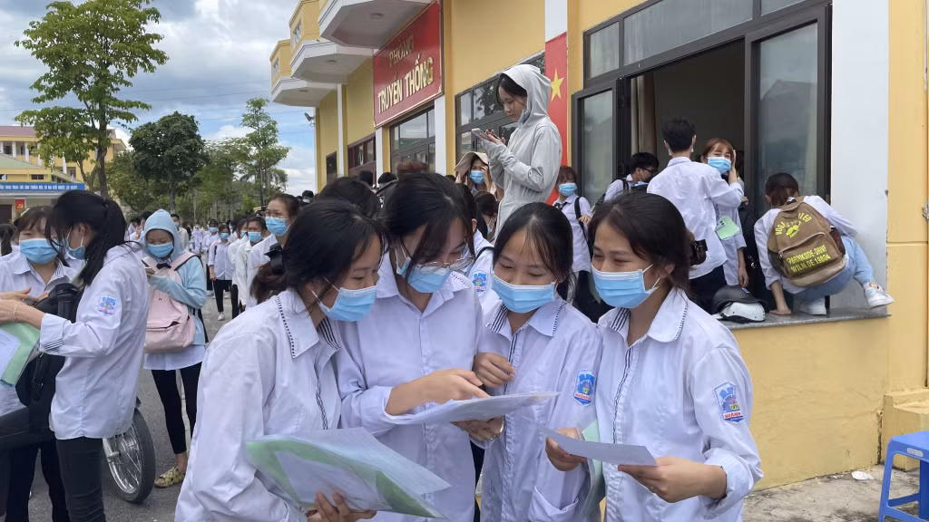 Các thí sinh dự thi Kỳ thi tốt nghiệp THPT năm 2022.