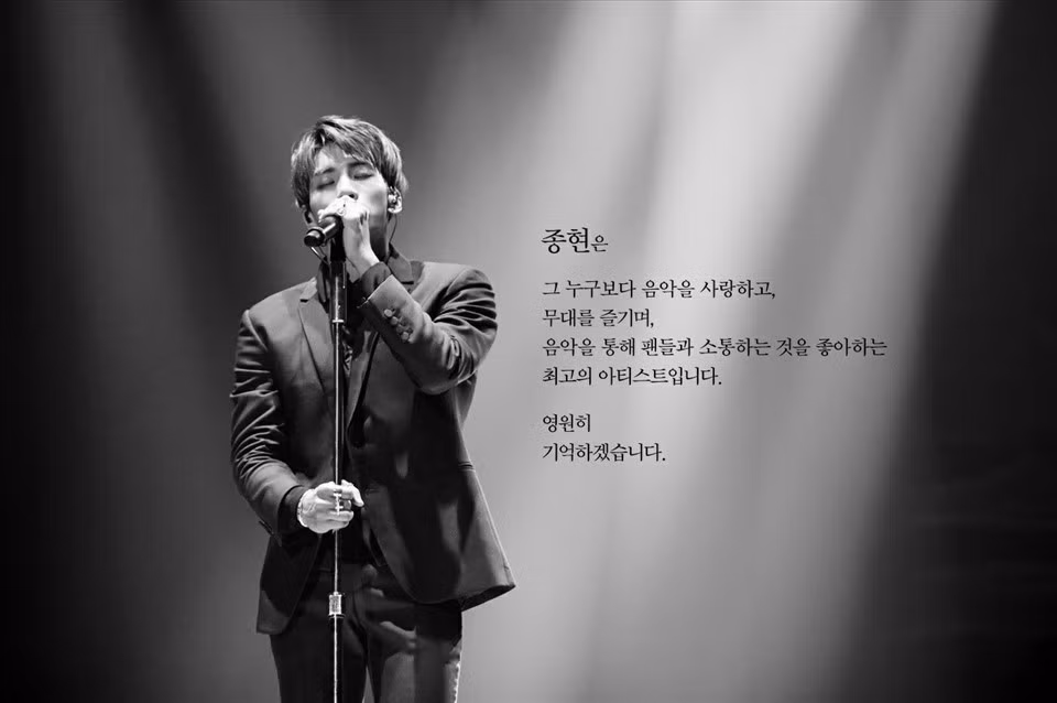 Trong thư tuyệt mệnh, Jonghyun tiết lộ, tất cả những gì anh muốn được nghe chỉ là câu nói “Bạn đã làm rất tốt“. Ảnh: SM