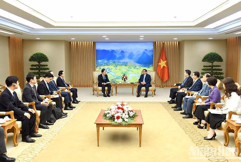 Quang cảnh buổi tiếp. (Ảnh: TRẦN HẢI)