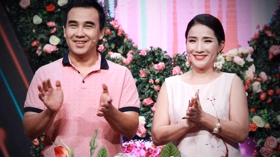 Khán giả bất ngờ vì mâu thuẫn chưa rõ ngọn ngành của "ông tơ - bà mối" Quyền Linh - Cát Tường từng gây tiếng vang khi dẫn chương trình Bạn muốn hẹn hò. Ảnh: MXH.